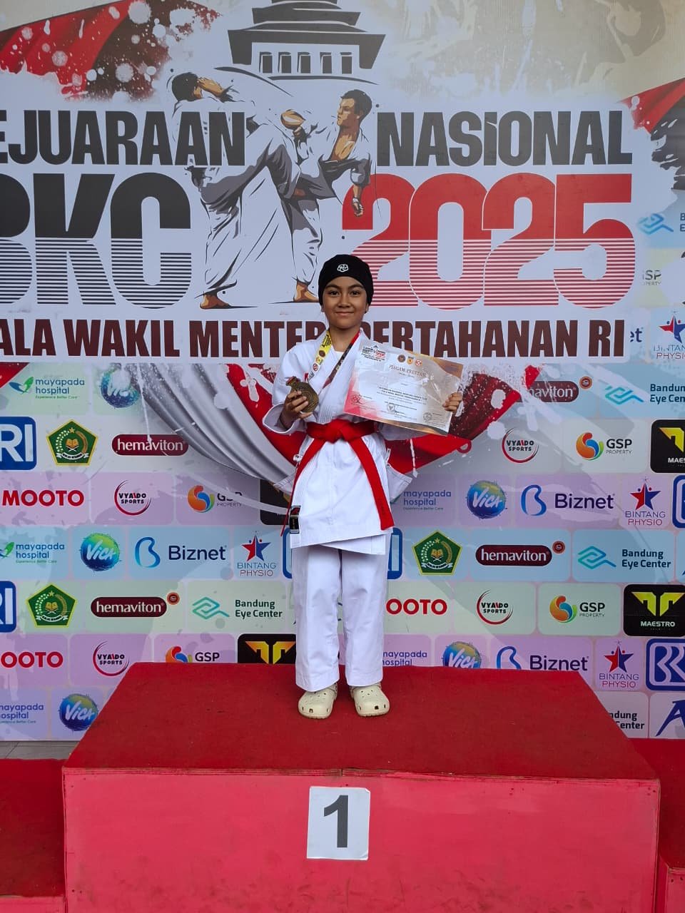 Juara 1 kata perorangan 